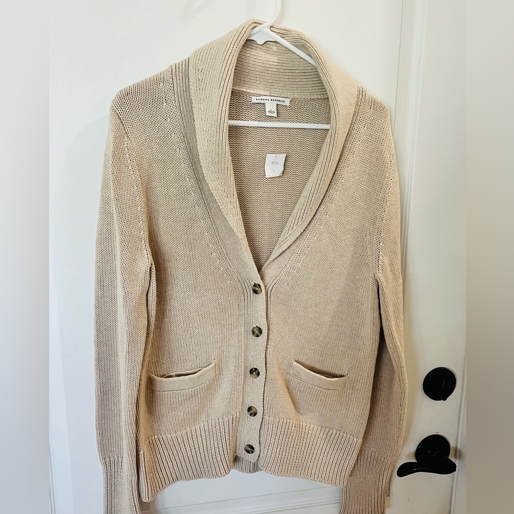 NWOT, Banana Republic cardigan 100% cotton